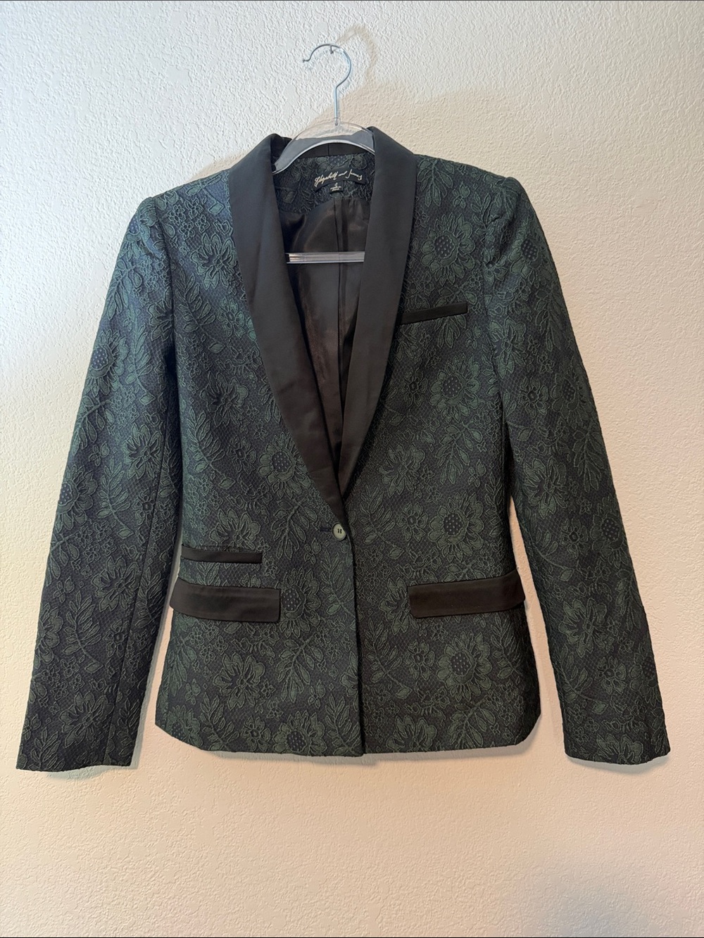 Elizabeth and James Green Floral Jacquard Blazer with Black Satin Collar
